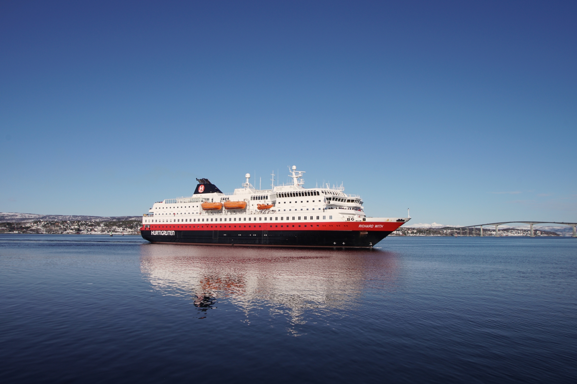 Hurtigruten - die klassische Postschiffroute über Kirkenes bis Trondheim