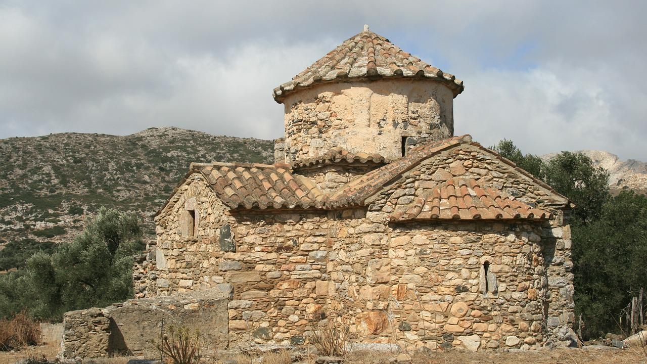 Panagia Ekatontapyliani